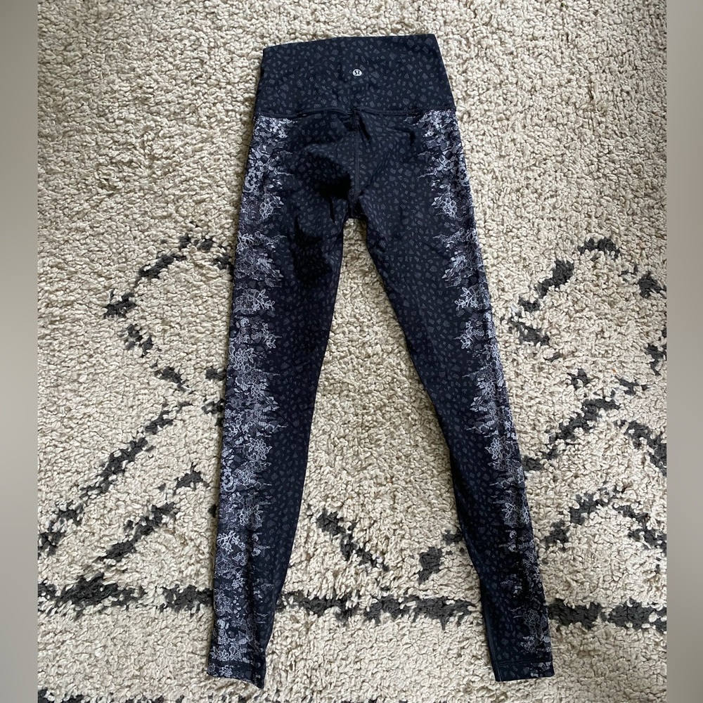 lululemon wunder under hi rise 28” - size 6